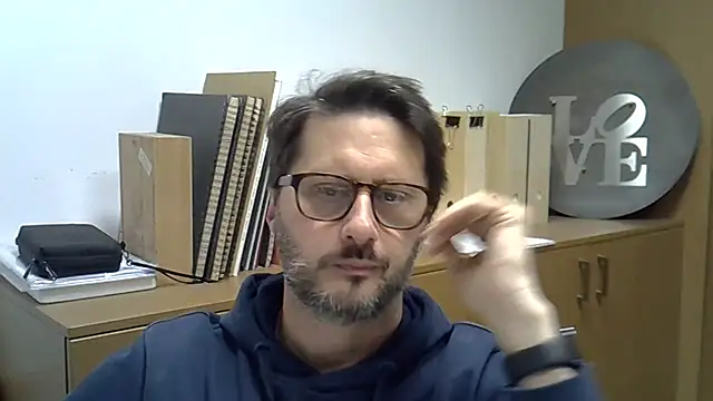 Cellino4 online show from February 12, 2025, 5:16 pm