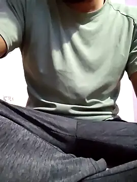 Snapshot of braveman999 chatting on December 22, 2025, 2:17 pm braveman999 online show from December 22, 2025, 2:17 pm