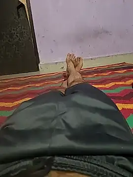 Snapshot of braveman999 chatting on February 12, 2025, 5:05 pm braveman999 online show from February 12, 2025, 5:05 pm