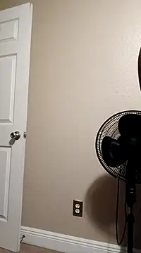 Snapshot of chocolatechipkukky85 chatting on March 21, 2025, 9:12 am chocolatechipkukky85 online show from March 21, 2025, 9:12 am