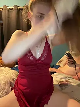 Snapshot of VioletxBlue chatting on May 28, 2026, 9:10 pm VioletxBlue online show from May 28, 2026, 9:10 pm