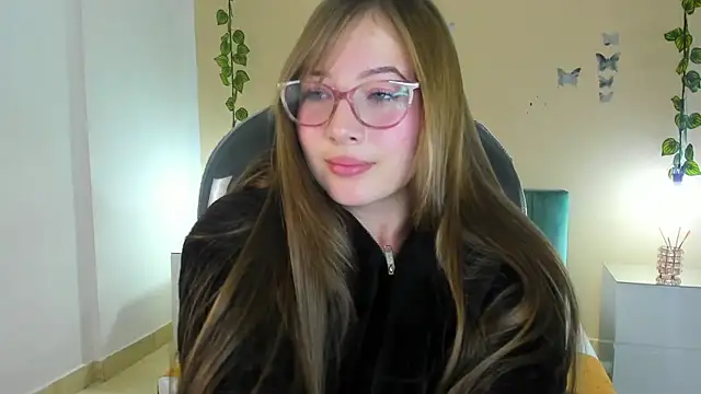 Dahlia Rousse online show from December 20, 2025, 1:41 am