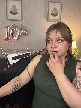 Veronica simons online show from January 8, 2026, 10:16 pm