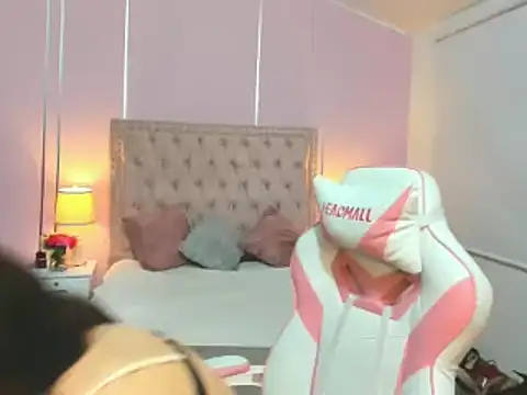 NoaLuxury online show from March 18, 2025, 4:29 am