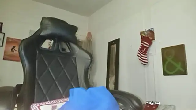 Snapshot of BaByArM81 chatting on October 29, 2025, 10:09 pm BaByArM81 online show from October 29, 2025, 10:09 pm