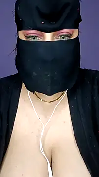 shosho500500 online show from November 25, 2025, 7:47 pm