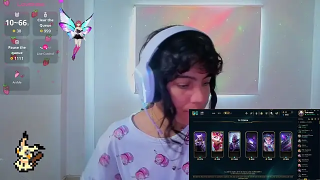 Lovelyamyy online show from February 25, 2026, 1:11 pm