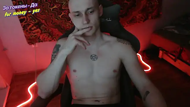 Snapshot of johnny_positive chatting on December 17, 2025, 4:01 pm johnny positive online show from December 17, 2025, 4:01 pm