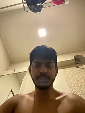 cute modell online show from January 31, 2025, 4:36 am