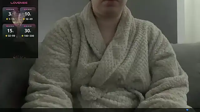 Teasingsarah online show from October 25, 2025, 8:46 am