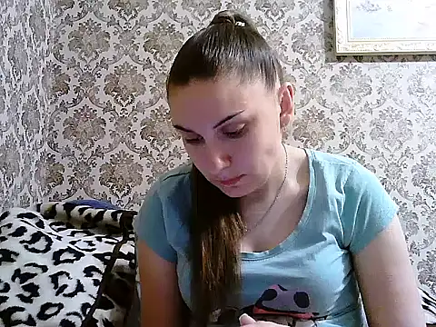 Snapshot of Yuliia30 chatting on May 21, 2026, 4:48 pm Yuliia30 online show from May 21, 2026, 4:48 pm