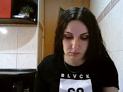 Yuliia30 online show from March 4, 2026, 6:26 pm