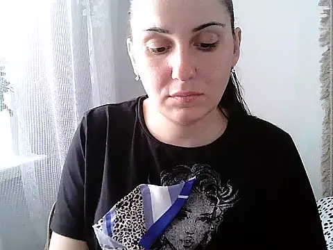 Yuliia30 online show from December 18, 2025, 11:25 am