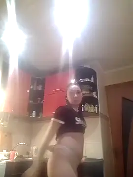 Yuliia30 online show from February 17, 2025, 7:01 pm