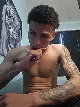 Snapshot of dany_hardy chatting on February 22, 2026, 5:58 pm dany hardy online show from February 22, 2026, 5:58 pm