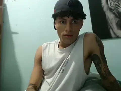 Snapshot of dany_hardy chatting on February 15, 2025, 1:10 am dany hardy online show from February 15, 2025, 1:10 am