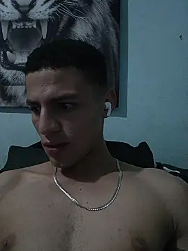 Snapshot of dany_hardy chatting on November 13, 2025, 3:54 am dany hardy online show from November 13, 2025, 3:54 am