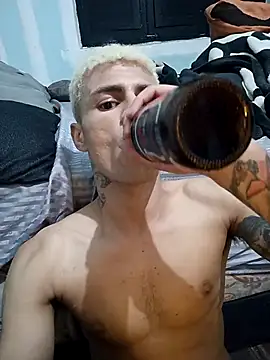 Snapshot of dany_hardy chatting on October 5, 2025, 6:26 am dany hardy online show from October 5, 2025, 6:26 am