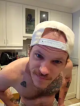 Snapshot of SoxxyNsh chatting on February 28, 2026, 10:42 pm SoxxyNsh online show from February 28, 2026, 10:42 pm