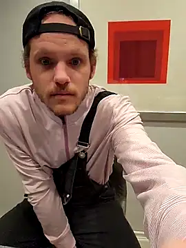 Snapshot of SoxxyNsh chatting on March 1, 2026, 11:16 pm SoxxyNsh online show from March 1, 2026, 11:16 pm