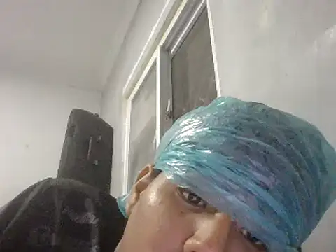 it0z klk online show from February 3, 2025, 4:35 am