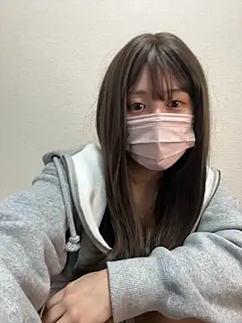 momo-love online show from March 19, 2025, 2:16 am