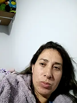 CHARLOTTE 1711 online show from January 19, 2026, 5:11 am