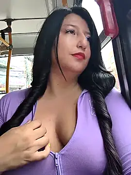 Melyy Edii online show from April 14, 2026, 6:13 pm