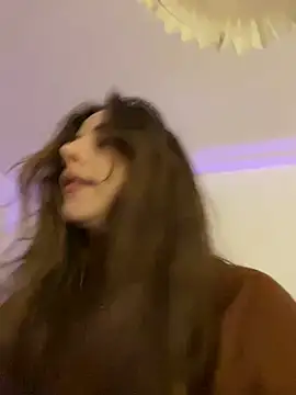 Snapshot of Mary_Leaf chatting on February 17, 2025, 11:54 pm Mary Leaf online show from February 17, 2025, 11:54 pm