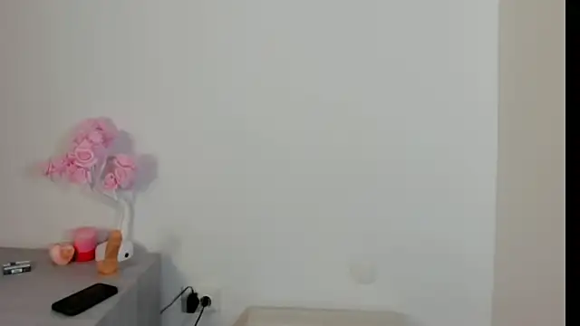 Snapshot of ShadowSweety chatting on June 11, 2026, 5:43 pm ShadowSweety online show from June 11, 2026, 5:43 pm