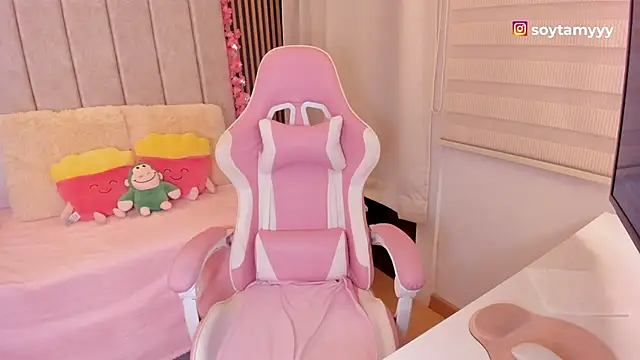 tamy xoo online show from April 29, 2026, 6:03 pm