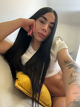 tamy xoo online show from April 3, 2026, 6:25 pm