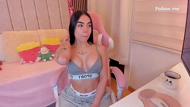 tamy xoo online show from April 30, 2026, 6:04 pm