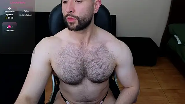 hairyncuteass online show from May 15, 2026, 8:29 pm