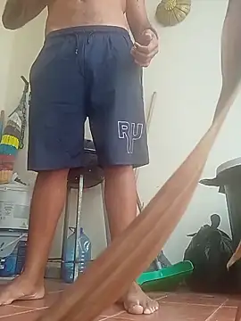 Snapshot of Munnoki chatting on April 12, 2026, 6:44 pm Munnoki online show from April 12, 2026, 6:44 pm