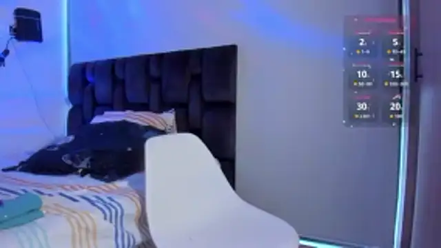 Snapshot of austinoficial chatting on February 25, 2026, 9:36 pm austinoficial online show from February 25, 2026, 9:36 pm