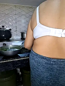 rameshjisex online show from December 14, 2025, 8:53 am