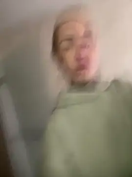 Black sweet Rose online show from December 18, 2025, 11:03 am