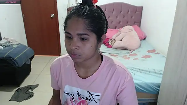 july-feria online show from October 28, 2025, 5:23 pm