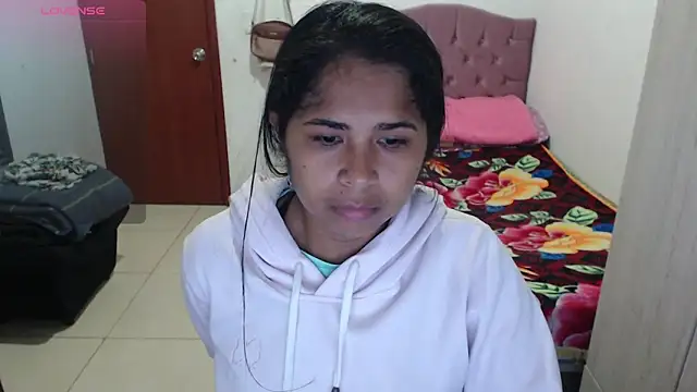 july-feria online show from November 30, 2025, 3:07 am