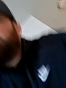 Snapshot of 89fukboi chatting on April 6, 2026, 11:44 am 89fukboi online show from April 6, 2026, 11:44 am