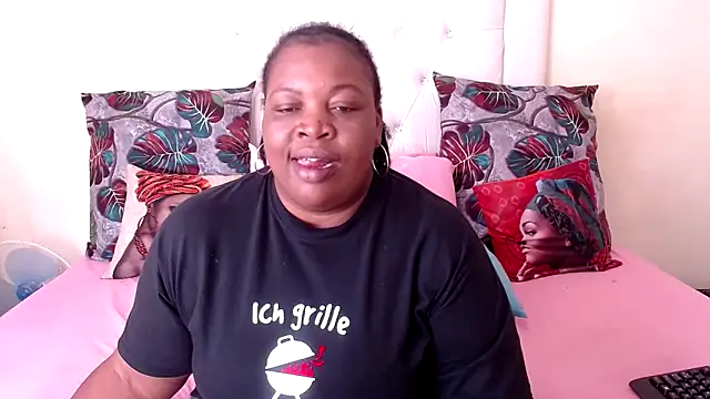 Snapshot of omalicha98 chatting on February 21, 2025, 6:51 am omalicha98 online show from February 21, 2025, 6:51 am