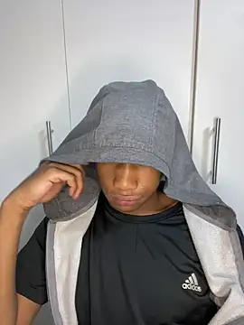 snotLoud online show from February 24, 2025, 5:42 pm