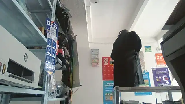 esmeralda-bk online show from March 11, 2025, 3:02 pm