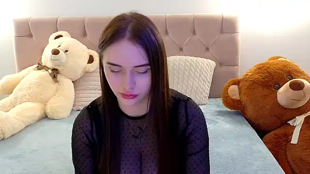 Lilliana Moon online show from April 1, 2026, 8:48 am