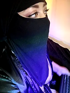 zahra Jalid online show from March 10, 2025, 8:01 pm