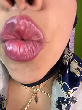 zahra Jalid online show from February 16, 2026, 11:57 pm