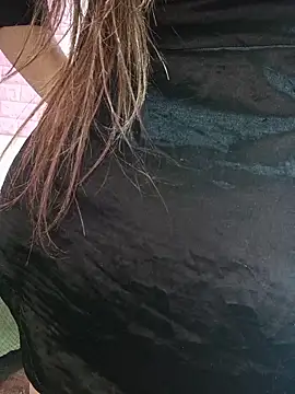 zahra Jalid online show from November 25, 2025, 11:48 pm