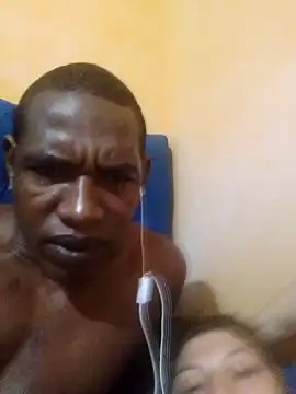 Snapshot of Elnegro28 chatting on January 13, 2025, 3:45 am Elnegro28 online show from January 13, 2025, 3:45 am