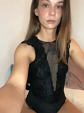 sexytrix online show from April 11, 2026, 2:21 pm